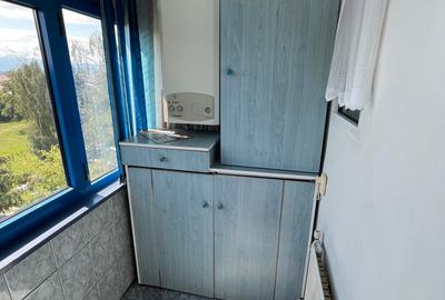 VÂND APARTAMENT 2 CAMERE DECOMANDAT et,3 – ZONA VASILE AARON - 9