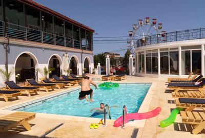 Hotel KM0 Costinesti + Restaurant + Bar + 6 spatii comerciale - 9