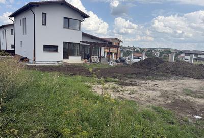 Casă individuală modernă în Dezmir, zonă exclusiv de case noi - 8