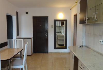 Apartament cu 2 camere separate, str.Muncitorilor - 6