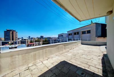 Apartament cochet cu terasa si vedere panoramica in Unirii cu centrala de bloc - 18
