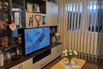 Apartament cu 2 camere semidecomandat în Tomis IV