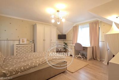 Eleganță, lumină, confort într-o locuință care inspiră, o casă care se trăiește! - 14