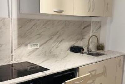 Apartament cu 3 camere decomandat, mobilat în Ultracentral