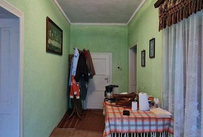 Casă în Poiana Sibiului | 909 mp teren | livadă și anexe gospodărești - 13