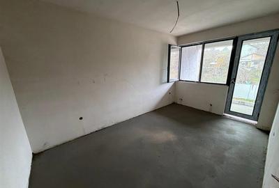 Apartament cu 2 camere, Hlincea, etajul 1 - 61.93mp + balcon 3.85mp - 8