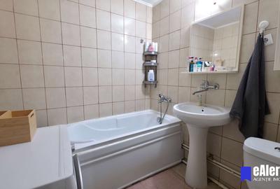Apartament 3 camere decomandat, 67 mp, centrală proprie,  bloc anvelopat. - 30