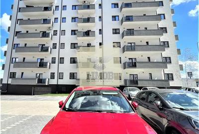 Apartament cu 3 camere decomandat, mobilat în Exterior Sud