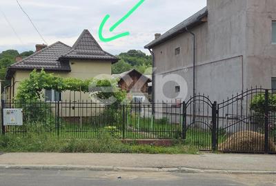 Casă individuală cu 3 camere în Pucioasa