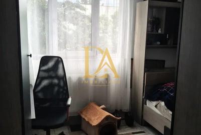 Apartament 3 camere Valea Călugărească 63 mp Etaj 3/10 - 3