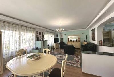 Apartament cu 4 camere decomandat, mobilat în Dorobanți