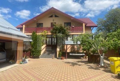 Casă individuală cu 3 camere în Nord-Est