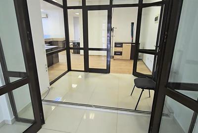 Spatiu de Birouri 180 mp Suceava Zona Metro De Vanzare - 3