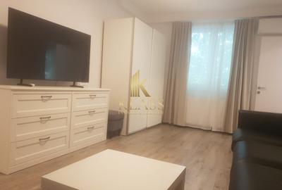 Apartament cu 3 camere semidecomandat, mobilat în Primăverii