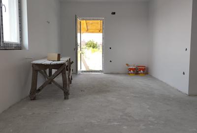 FARA COMISIOANE casa 4 camere 2 bai P+pod terasa la cheie in Crevedia - 6