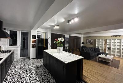 Apartament cu 3 camere semidecomandat în Bună Ziua