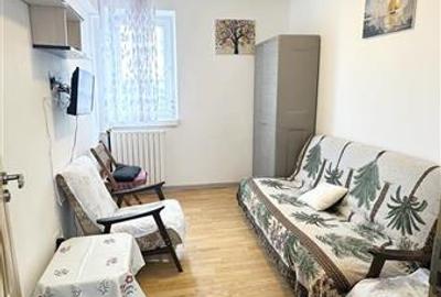 Apartament cu 2 camere semidecomandat, mobilat în Tomis Nord