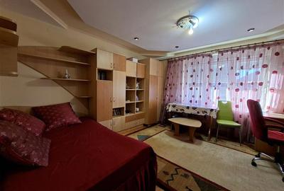 Casa Individuala 6 camere garaj 650 mp Teren zona Piata Cluj - 13