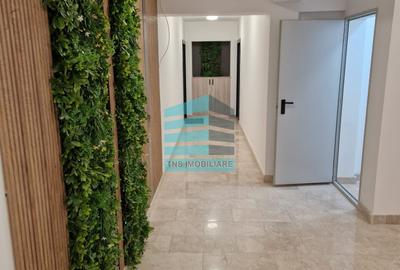 Apartament cu 4 camere în Titan