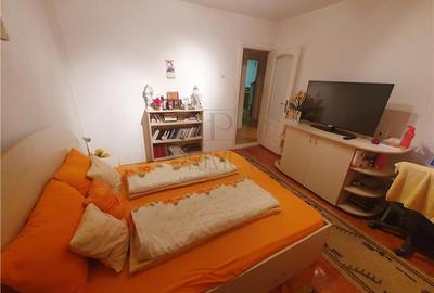 SOARELUI - 3 CAM - 2 BAI - SPATIOS -  CENTRALA PROPRIE - ETAJ INTERMEDIAR - ZONA - 5