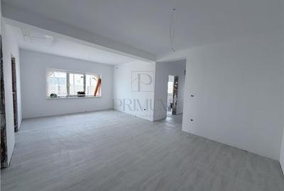 Duplex pe plan - compartimentare practica - 3 bai - teren 375 mp - 7