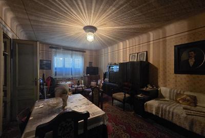 Casa cu 4 camere,curte individuala,acces auto,,ultracentral,Oradea - 4