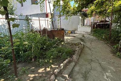 Casa 3 camere din caramida, teren 290 mp, Piata Concordia - 2