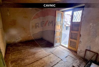 Apartament 2 camere | Central Cavnic | Necesită Renovare - 10
