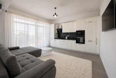 Apartament cu 2 camere decomandat în Tomis Plus
