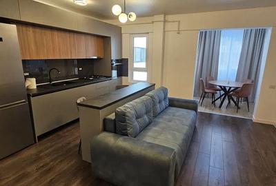 Apartament cu 2 camere semidecomandat, mobilat în Rahova