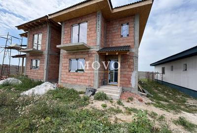 Duplex cu 5 camere în Sânandrei