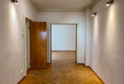 Apartament 4 camere Victoriei, centrala proprie, boxa, garaj, comision 0 ! - 40