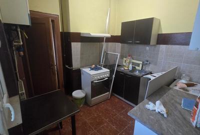 Apartament cu 3 camere + 2 boxe + terasa 20 MP  Bd. Regina Maria nr. 50 - 9