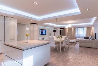 Apartament cu 3 camere decomandat, mobilat în Herăstrău