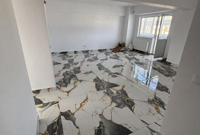 Apartament cu 3 camere de vanzare langa scoala nr 9, etaj 5, Rm Valcea - 1