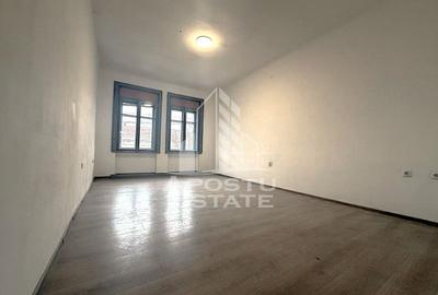 Apartament cu 2 camere semidecomandat în Iosefin