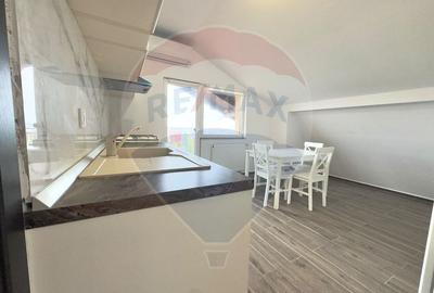 Apartament cu 3 camere de vânzare - 1