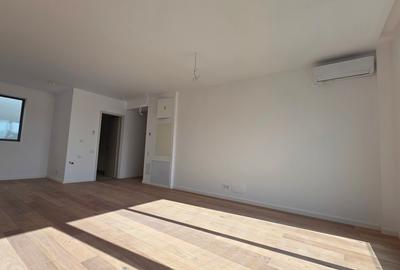 Studio Lux, Bloc Boutique Timpuri Noi - 9