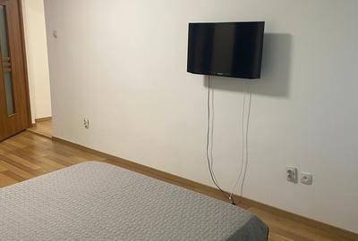 Apartament 2 camere cu loc de parcare, renovat modern,  Aleea Muscel - 13