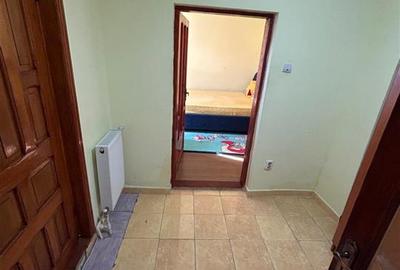 Casa 82mp utili 3 cam, teren 239mp C.Galati - Plantelor, in spatele Scolii 18 - 10