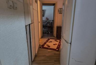 Inel2 2 Camere decomandat,51 mp preț 93.000 euro - 9