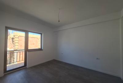 ​Vilă modernă de mijloc, finalizată la cheie | P+E+M | Curte proprie 130 mp - 2