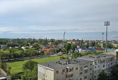 Persoană fizică - vând apartament 3 camere Vega - Ultimul Leu - 7