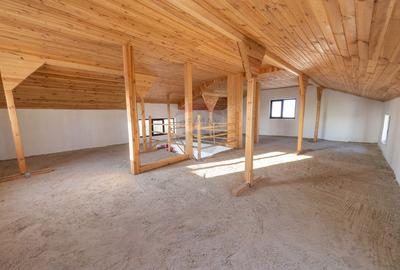 Casa / Vila spatioasa P+1+M de vanzare zona Padurea Cernica - 26