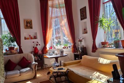 Centru-apartament D+P in vila,parter,intrare separata - 2