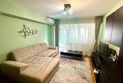 Apartament cu 3 camere decomandat, mobilat în Victoriei
