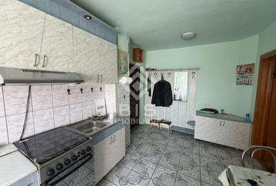 Apartament de vânzare 2 camere - zona Lama - 6