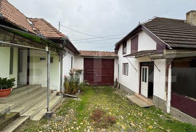 Casă individuală cu 7 camere în Sebeș