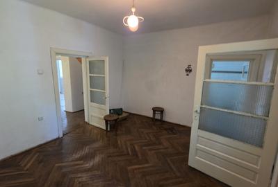 Apartament cu 4 camere la vila cu doar două locuințe, grădină proprie de 400mp - 13