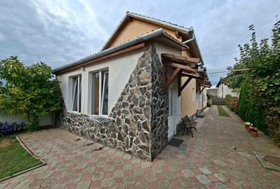 Duplex cu 3 camere în Gușterița
